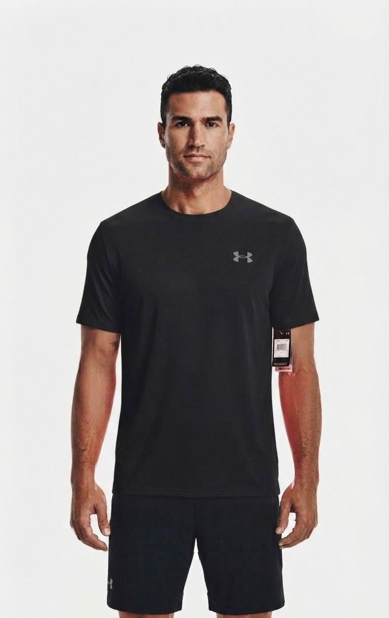 T-shirt nkt UA